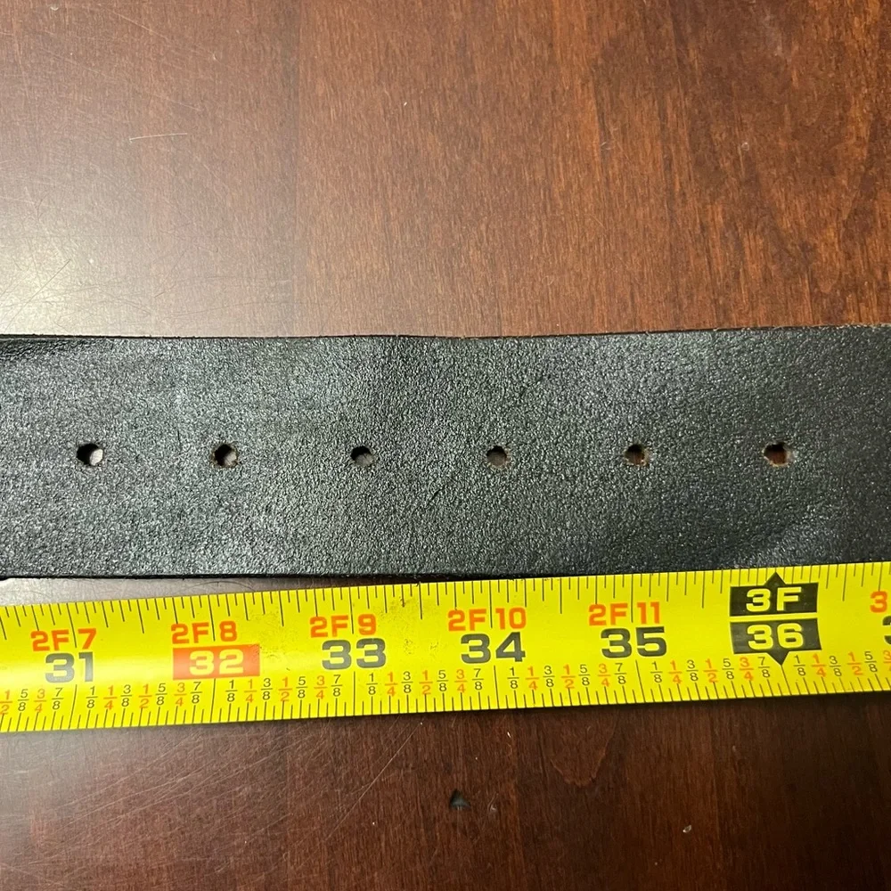 Dei Giovani luxury belt genuine Italian leather distressed skull buckle  EUC